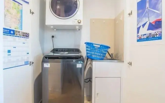 Peak East 2bed2bath APT @ryde SO Relaxing