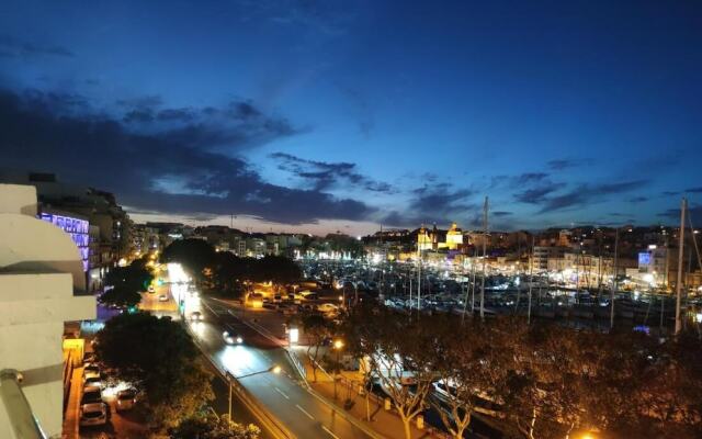 Bb Marina - Close to Rock Beach Malta