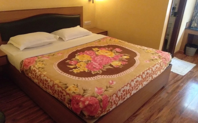 Nahar Manchester Inn