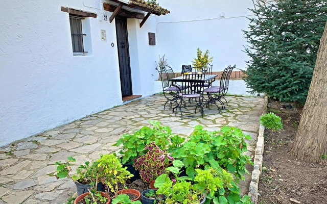 Acogedora casa rural en Zahara de la Sierra