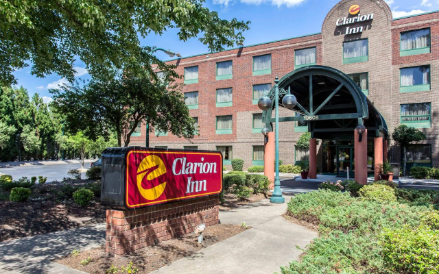 Lake Norman Inn and Suites