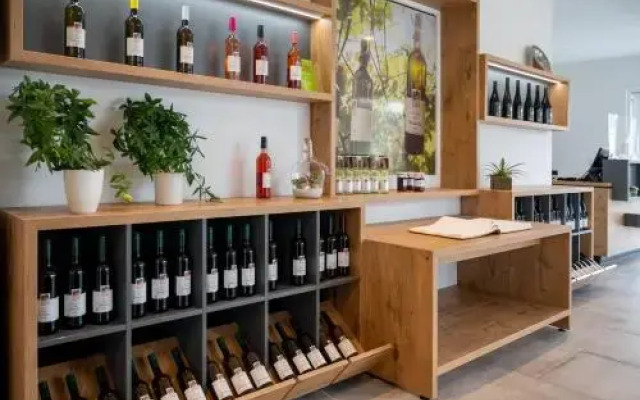Vinotel Heinz J. Schwab