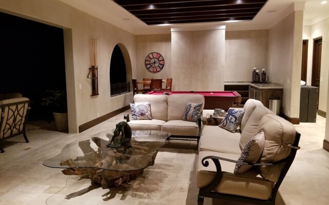 Casa De Noche Five Bedroom Villa