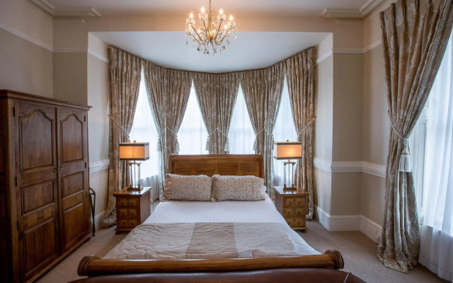 Tullyglass Hotel and Residences