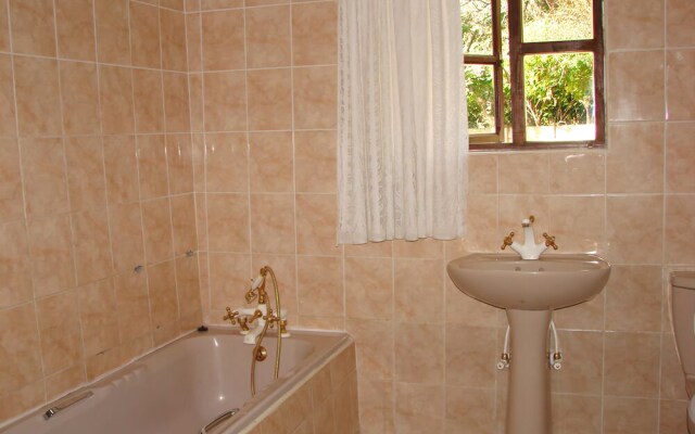 Mopani Lodge