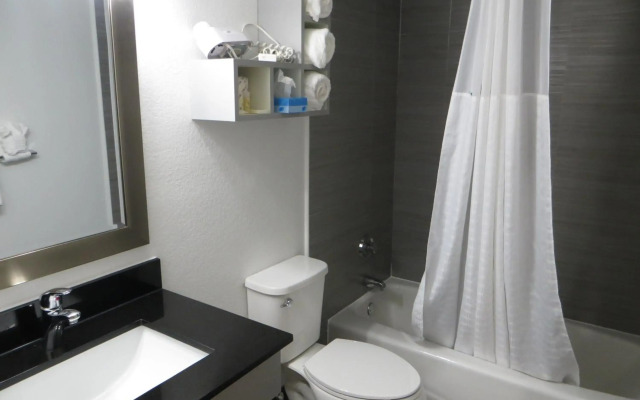 Arya Blu Inn & Suites