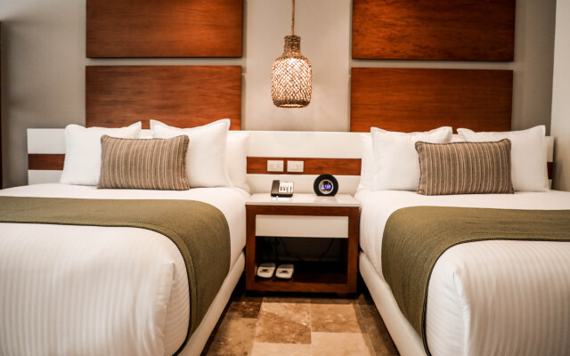 The Reef 28 Hotel & Spa - Luxury Adults Only - All Suites