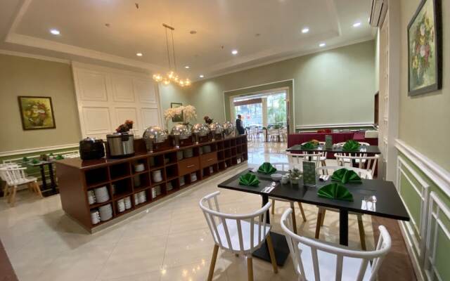 Hotel Tosan Solo Baru