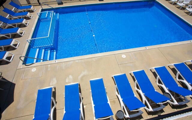 Aloha Oceanfront Motel