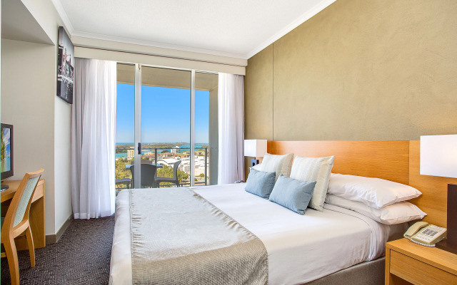 Mantra Twin Towns Resort