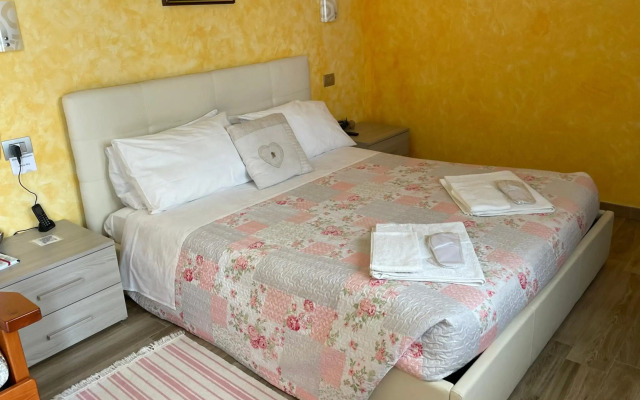 Hotel Diffuso Il Portichetto Vezio Perledo