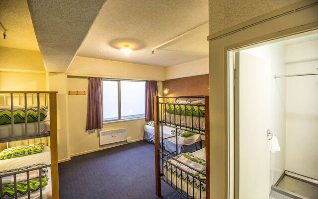 YHA Queenstown Central - Hostel