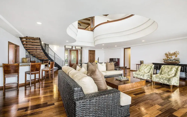 O'oma Plantation 5 Bedroom Home