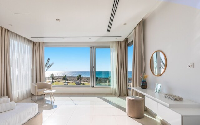 Vivo Mare Beachfront - Seaview Villas