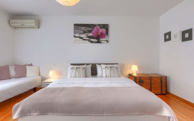 House Tommy Porec/Nova Vas