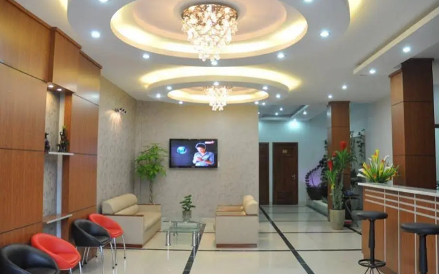 Sky Luck Hotel