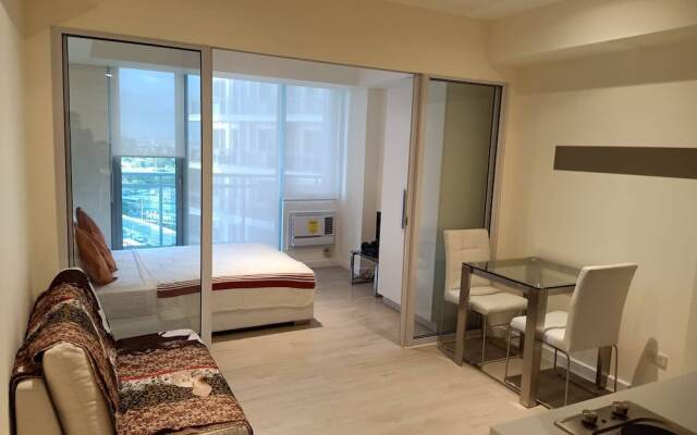Condo at Azure by Metro Booking BNB
