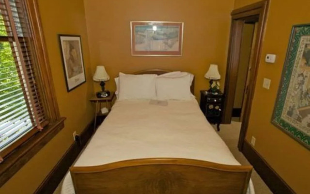 Boyden House Inn B&B