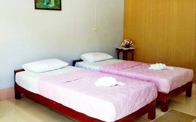 Rimlay laemsak homestay