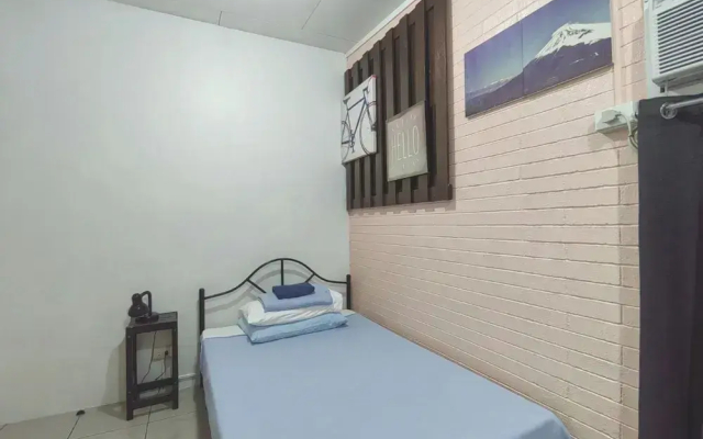 Nappers Hostel
