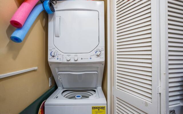 Palm Bay Club - Bayside