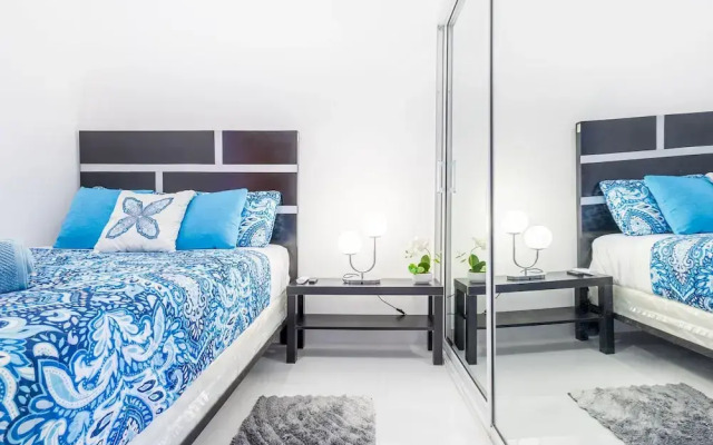 New Stylish 3BR Villa With Private Pool Terrace