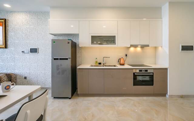 NES House - Riverview Apartment