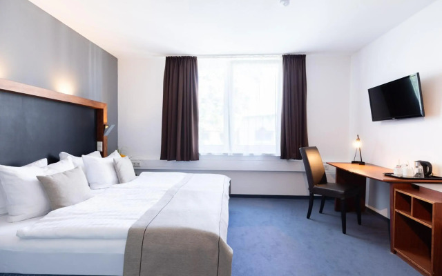 Hotel Aviva