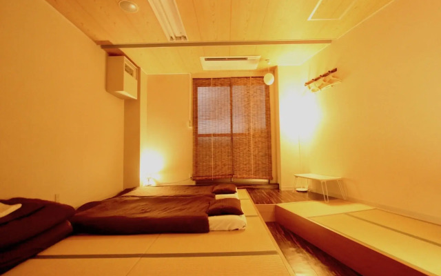 Osaka Guesthouse Nest - Hostel