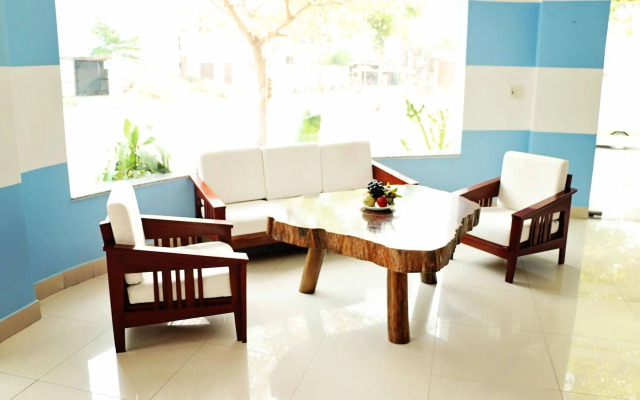 OYO 557 Phi Yen Hotel