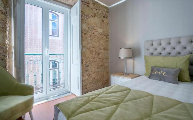 Brand New Downtown Apartment