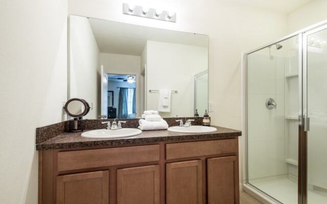 Amazing Townhouse! Solterra - 4686TD