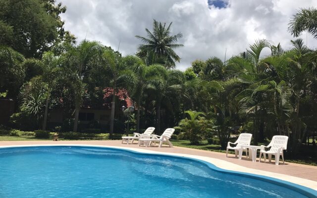 Areeya Resort Kanchanaburi