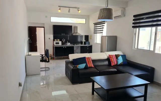 Lovely 1-bed Apartment in Luanda