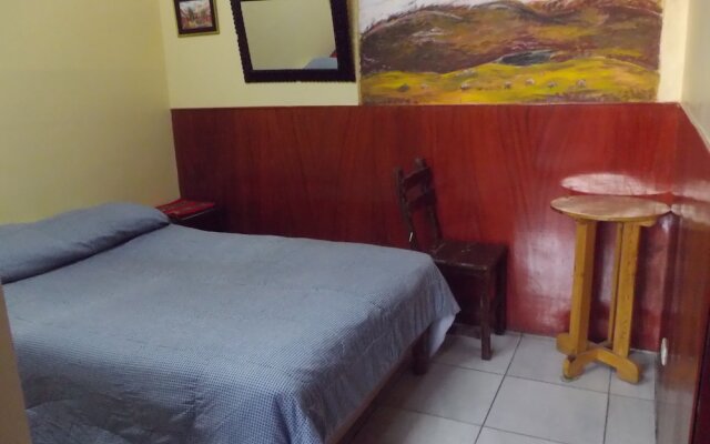 Hostal San Pancho - Hostel