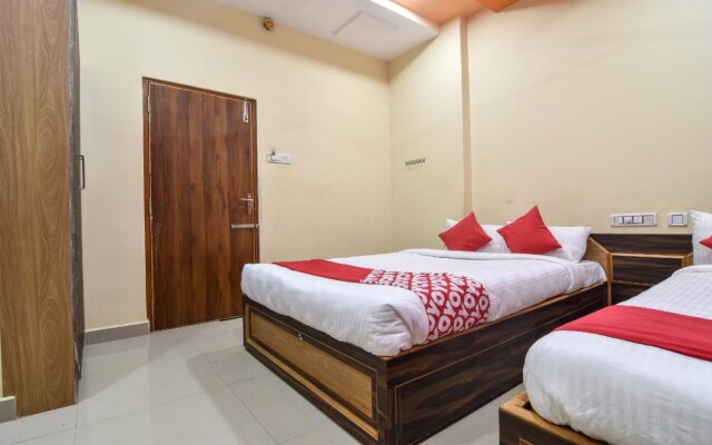 Agr's Sree Devi Residency By OYO Rooms