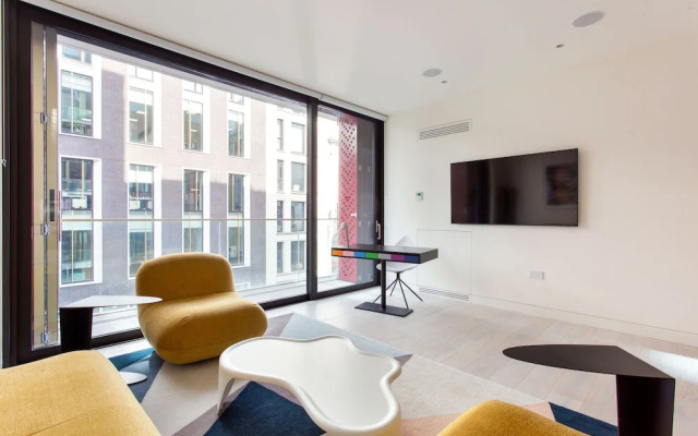 Designer Apartment in Mayfair
