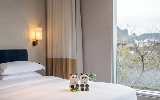 Banyan Retreat  R10 Hotel – Guest Rooms – Guilin