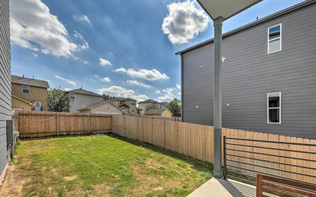Luxurious & Spacious Austin Home ~ 8 Mi to Dtwn!
