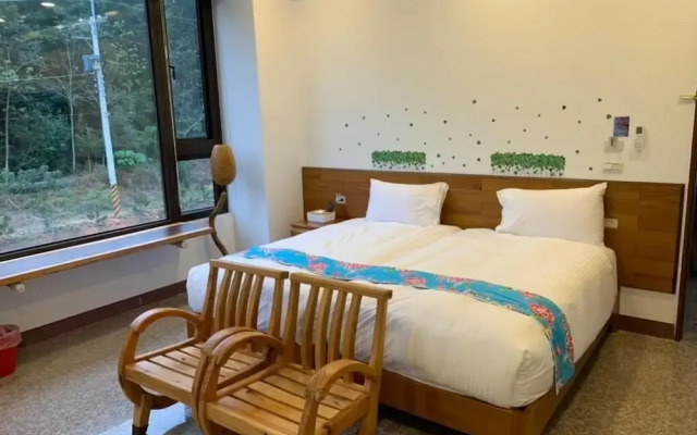 Sanyi Ju Xiang Minsu