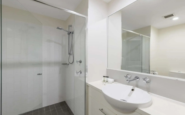 Oaks Brisbane on Margaret Suites