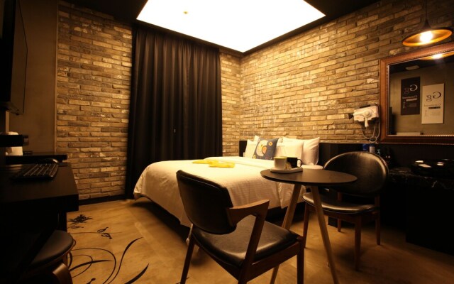 Ansan XYM Hotel