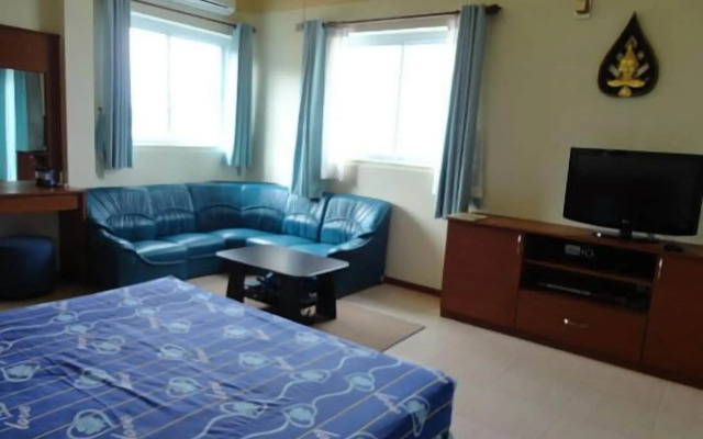 VIVA on the Beach Hotel