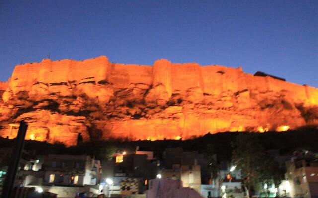 Kesar Heritage Guest House