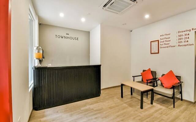 OYO Townhouse 182 Menka