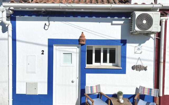 Casinha Azul near Meco Beach