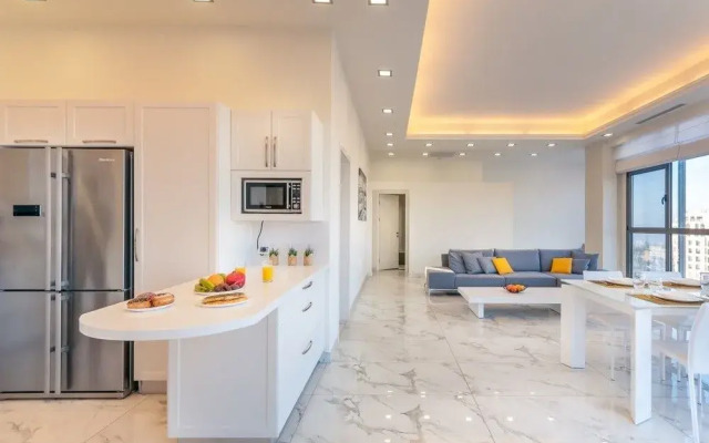 Magical View - Central City