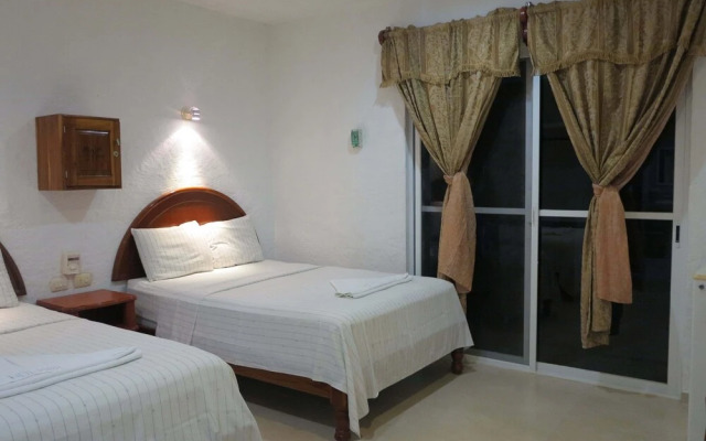 Holmar Hotel