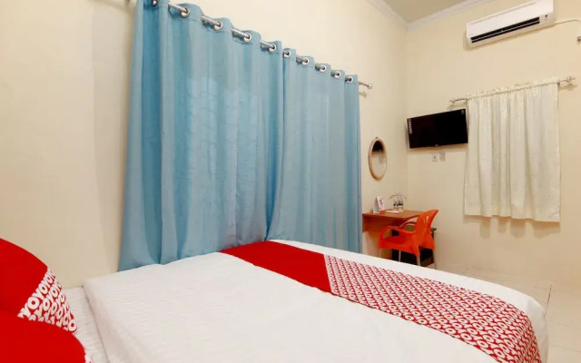 Almonsari Residence by OYO Rooms