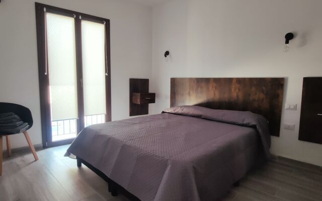 Suite Apartments i4MORI Porto Pino